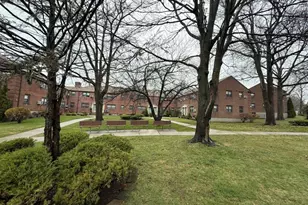 245-17 62nd Ave, Douglaston, NY 11362 - Photo 13