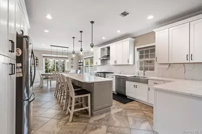 157 Walnut Street, Massapequa Park, NY 11762 - Photo 15