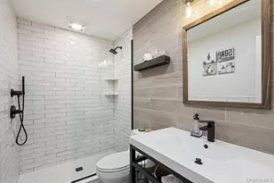 157 Walnut St, Massapequa Park, NY 11762 - Photo 37