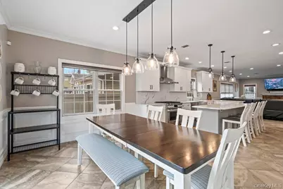 157 Walnut Street, Massapequa Park, NY 11762 - Photo 11