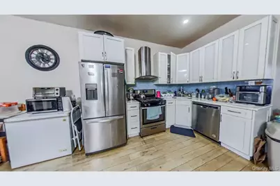 342 Montauk Avenue #2, Brooklyn, NY 11208 - Photo 17