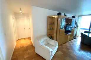 269-10 Grand Central Pkwy, Floral Park, NY 11005 - Photo 7