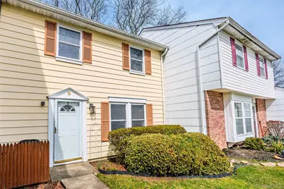 8 Sharpsburg Court, Coram, NY 11727 - Photo 37