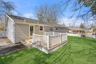 75 Hawthorne Rd, Kings Park, NY 11754 - Photo 29