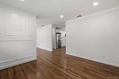 75 Hawthorne Road, Kings Park, NY 11754 - Photo 7