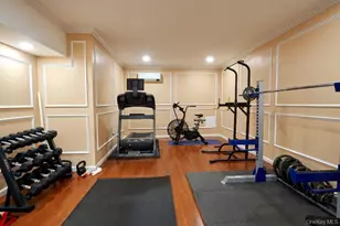 637 S Mountain Rd, New City, NY 10956 - Photo 21