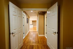 637 S Mountain Rd, New City, NY 10956 - Photo 27