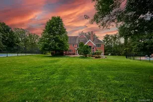 637 S Mountain Rd, New City, NY 10956 - Photo 3