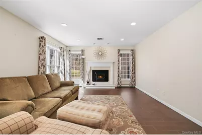 32 Robinson Lane, Wappingers Falls, NY 12590 - Photo 17