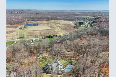 32 Robinson Lane, Wappingers Falls, NY 12590 - Photo 5