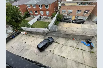 4618 161st Street #C4, Flushing, NY 11358 - Photo 7