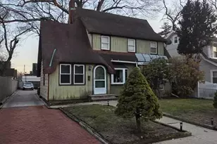 111 W Centennial Ave, Roosevelt, NY 11575 - Photo 3