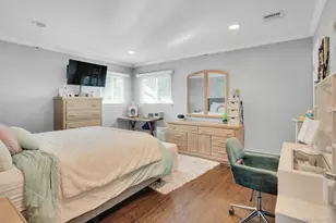 108 Hayrick Ln, Commack, NY 11725 - Photo 27