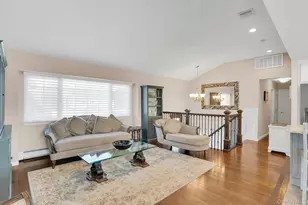 108 Hayrick Ln, Commack, NY 11725 - Photo 7