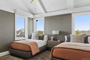 34 Westbridge Rd, Westhampton Beach, NY 11978 - Photo 35