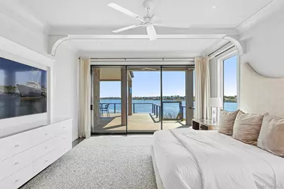 34 Westbridge Road, Westhampton Beach, NY 11978 - Photo 17