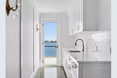 34 Westbridge Road, Westhampton Beach, NY 11978 - Photo 33