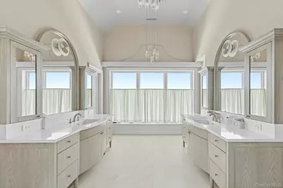 34 Westbridge Road, Westhampton Beach, NY 11978 - Photo 23