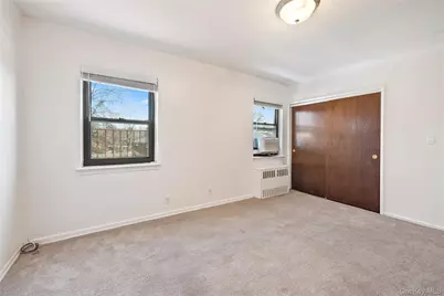 8 Lawrence Drive #C, White Plains, NY 10603 - Photo 9