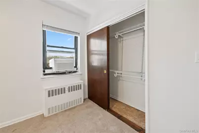 8 Lawrence Drive #C, White Plains, NY 10603 - Photo 11