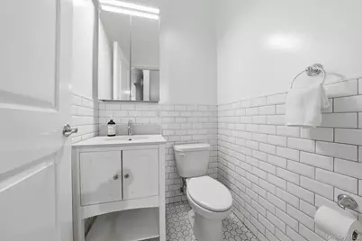 236 W 112th Street #1, New York, NY 10026 - Photo 7