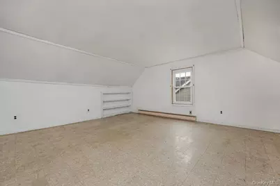 315 Marcellus Road, Mineola, NY 11501 - Photo 15