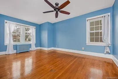 315 Marcellus Road, Mineola, NY 11501 - Photo 13