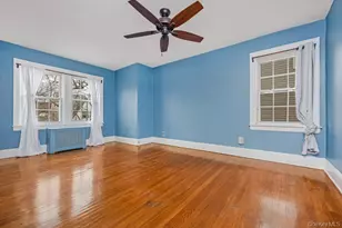 315 Marcellus Rd, Mineola, NY 11501 - Photo 13