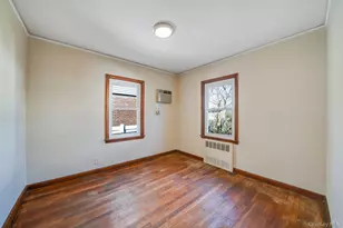 48 Winthrop St, New Hyde Park, NY 11040 - Photo 11