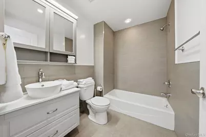 236 W 112th Street #2, New York, NY 10026 - Photo 11