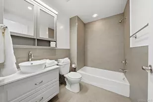 236 W 112th St, New York, NY 10026 - Photo 11