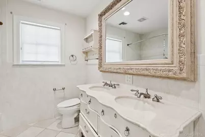 118 Ocean Avenue, Woodmere, NY 11598 - Photo 17