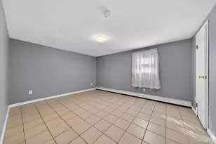 114 Westchester Ave, West Babylon, NY 11704 - Photo 25