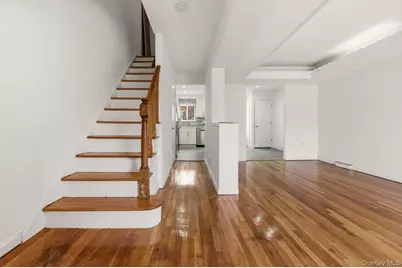 220 Calhoun Avenue, Bronx, NY 10465 - Photo 13