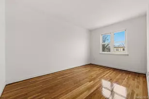 220 Calhoun Ave, Bronx, NY 10465 - Photo 17