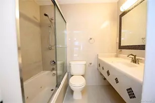 71-24 164th St, Fresh Meadows, NY 11365 - Photo 7