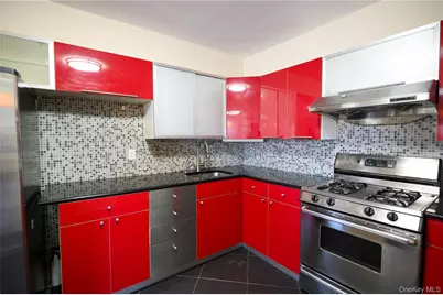 7124 164th Street #2FL, Fresh Meadows, NY 11365 - Photo 13