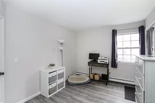 129 Norwalk Ave, Medford, NY 11763 - Photo 17