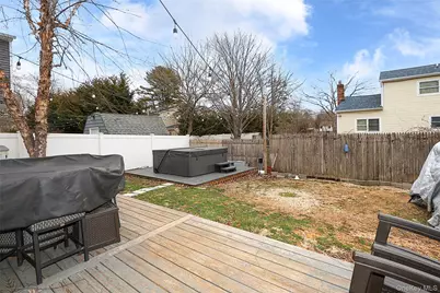 129 Norwalk Avenue #A, Medford, NY 11763 - Photo 23