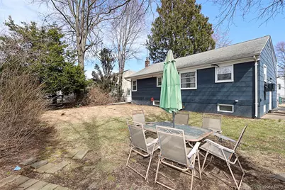 11 Elton Street, Westbury, NY 11590 - Photo 29