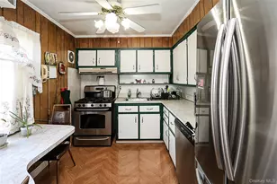 11 Elton St, Westbury, NY 11590 - Photo 13