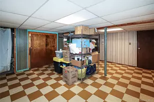 11 Elton St, Westbury, NY 11590 - Photo 25