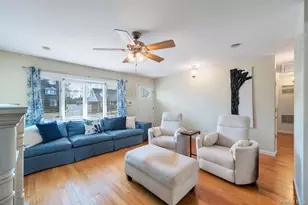 21 Lowell Dr, Farmingdale, NY 11735 - Photo 9