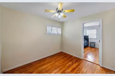 21 Lowell Drive, Farmingdale, NY 11735 - Photo 23