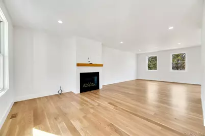 33 Dougs Lane, South Jamesport, NY 11970 - Photo 3