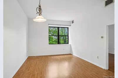 65 McKinley Avenue #C2-9, White Plains, NY 10606 - Photo 9