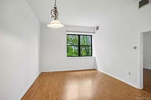 65 McKinley Ave, White Plains, NY 10606 - Photo 9