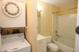 65 McKinley Ave, White Plains, NY 10606 - Photo 9