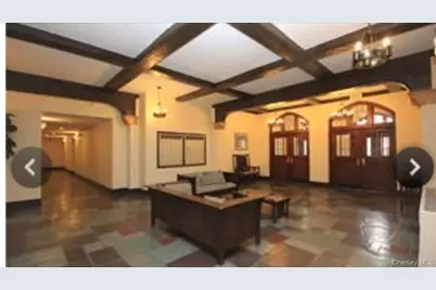 65 McKinley Avenue #C2-9, White Plains, NY 10606 - Photo 3