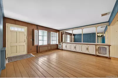 7 1st Avenue, Bayville, NY 11709 - Photo 7